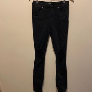 Express Black Legging High Rise Shredded-Knee Jeans.